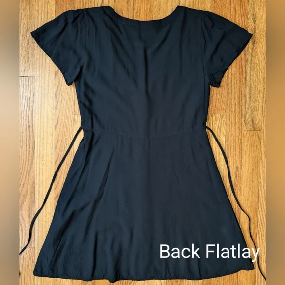 Abercrombie & Fitch Black Embroidery Knee-Length Dress in Small - Picture 10 of 15